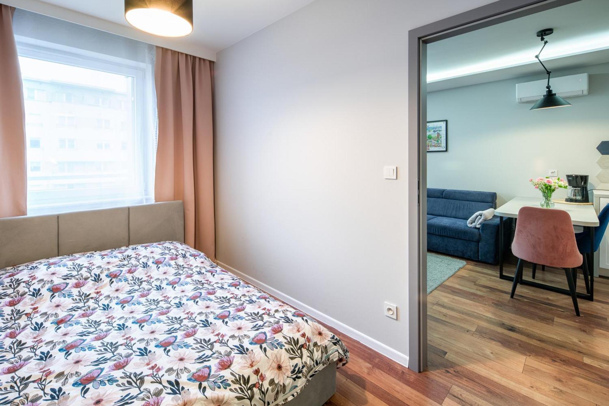 Apartamento Republiki Cracovia Exterior foto